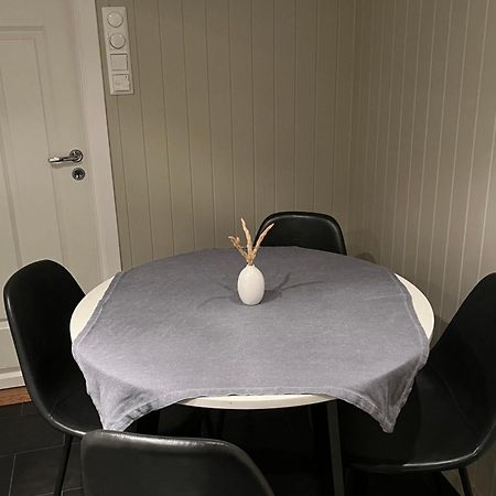 Sjarmerende Hus I Vennesla Bagian luar foto
