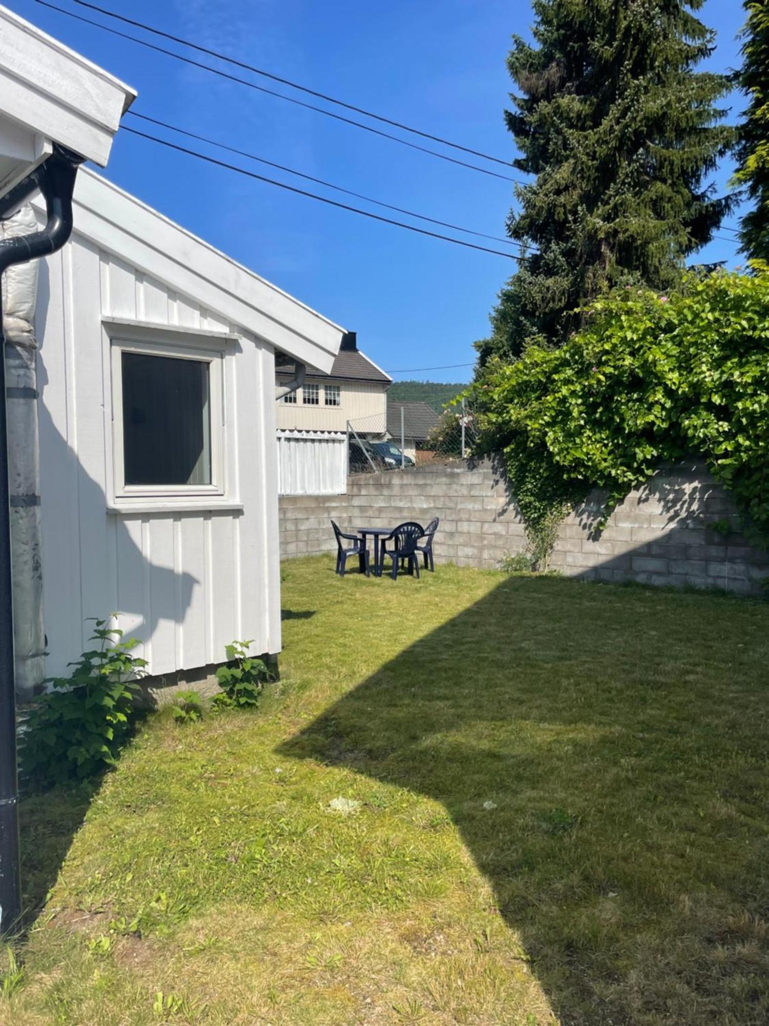 Sjarmerende Hus I Vennesla Bagian luar foto